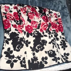 Beautiful strapless Top